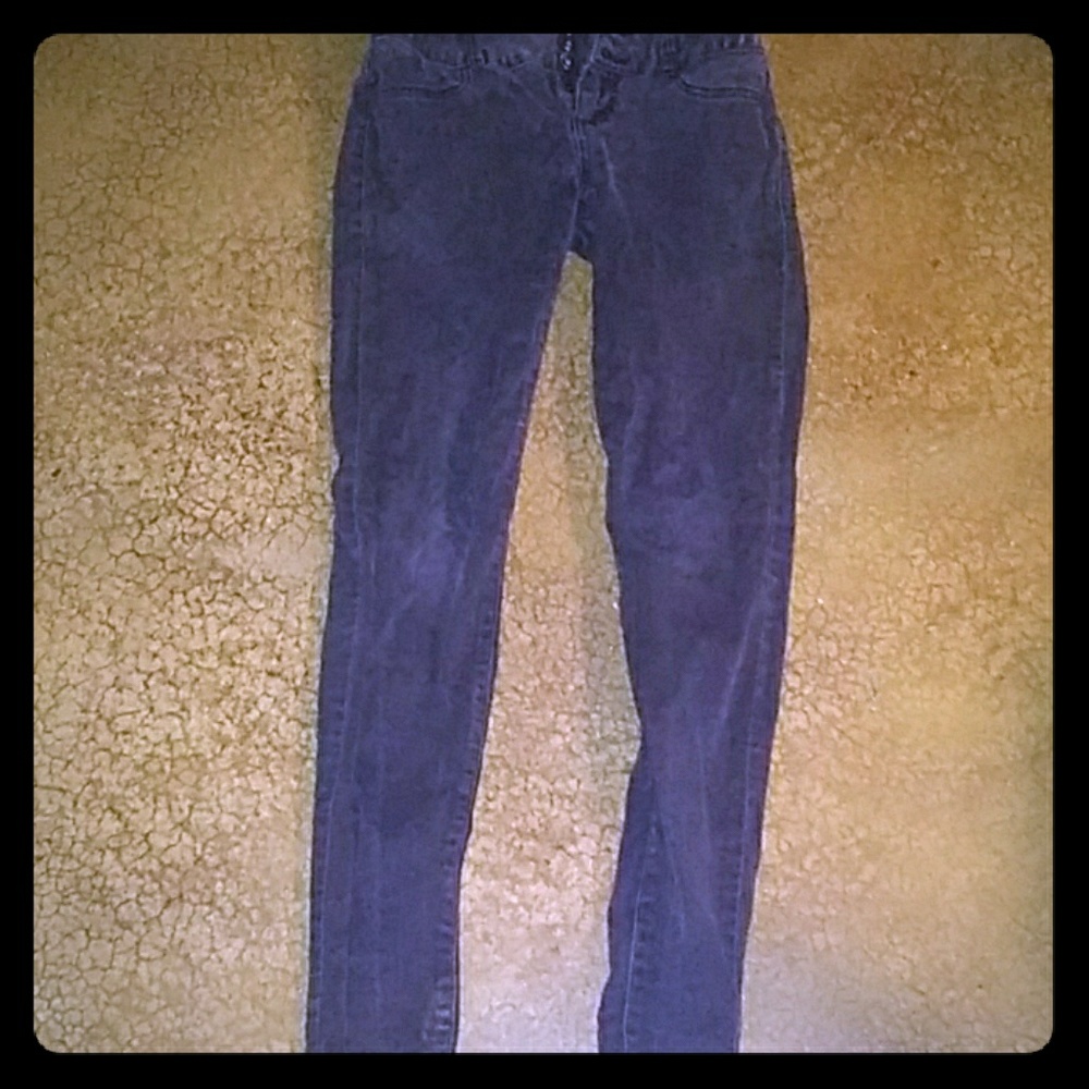 Black skinny jeans